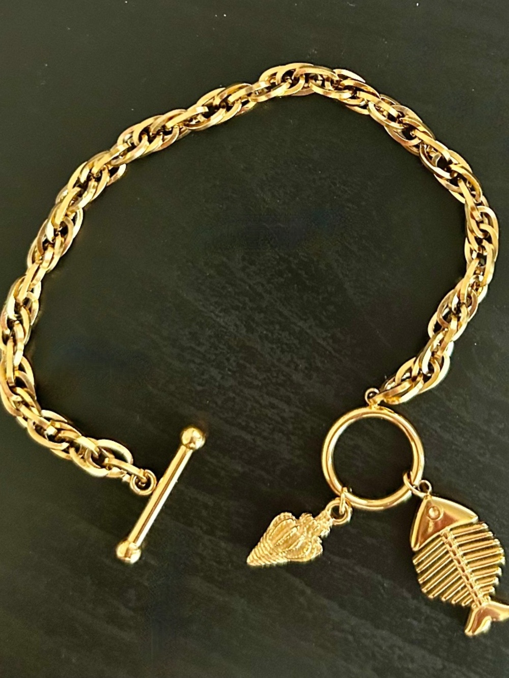 Fishbone And Conch Charm Bracelet 18K Gold Plated 8" Toggle Closure Pre-Owned
